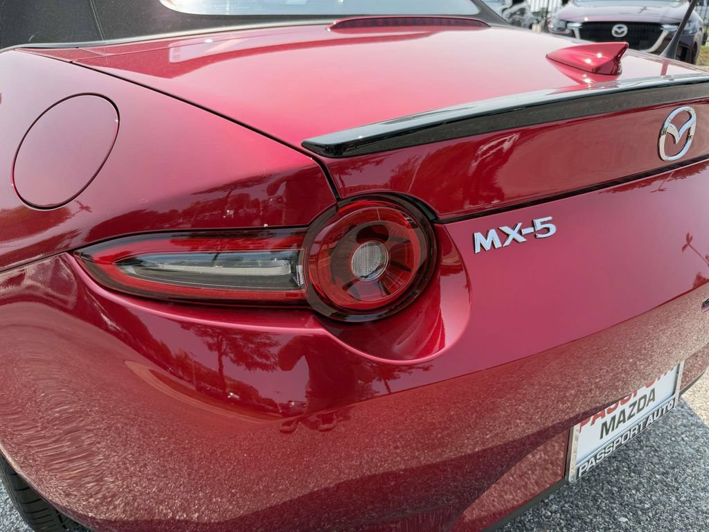 New 2026 MAZDA MX-5 Miata Club RWD image 8