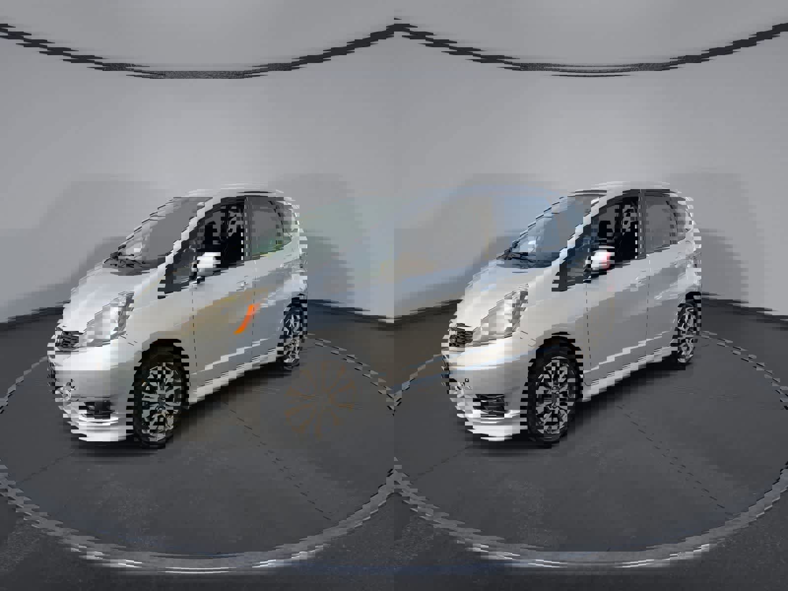 Used 2013 Honda Fit Sport image 4