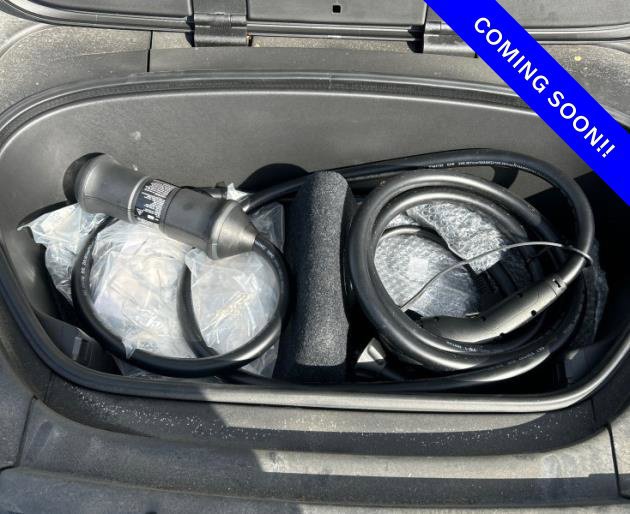 Used 2023 Volvo C40 Recharge Core w/ Protection Package Premier AWD/4WD image 11