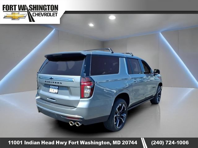 Used 2024 Chevrolet Suburban High Country AWD/4WD image 3