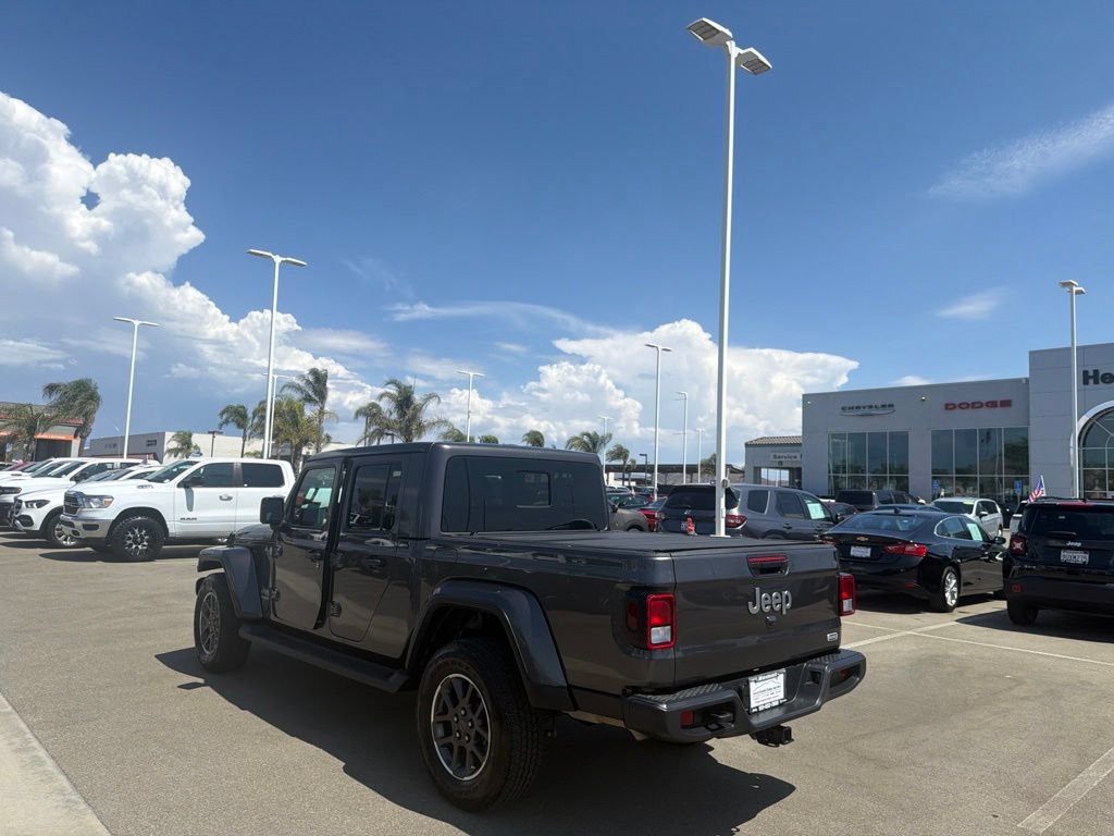 Used 2022 Jeep Gladiator Overland w/ Popular Equipment Package AWD/4WD image 6