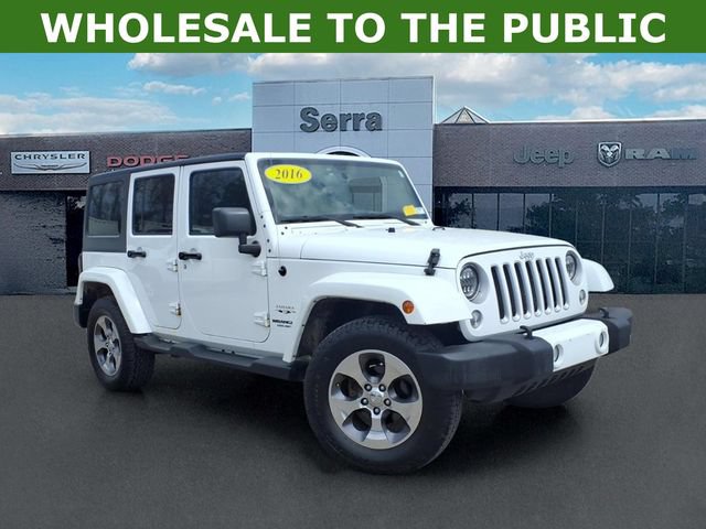 Used 2016 Jeep Wrangler Unlimited Sahara w/ Dual Top Group AWD/4WD image 1