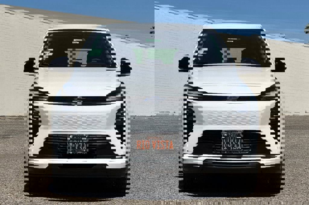 New 2027 Chevrolet Bolt LT w/ Comfort Package image 9