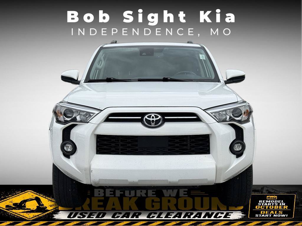 Used 2024 Toyota 4Runner SR5 RWD image 21