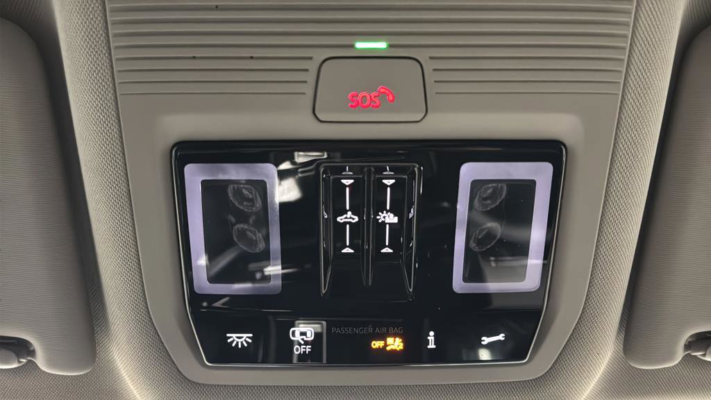 Used 2024 Volkswagen Atlas Peak Edition SEL image 33