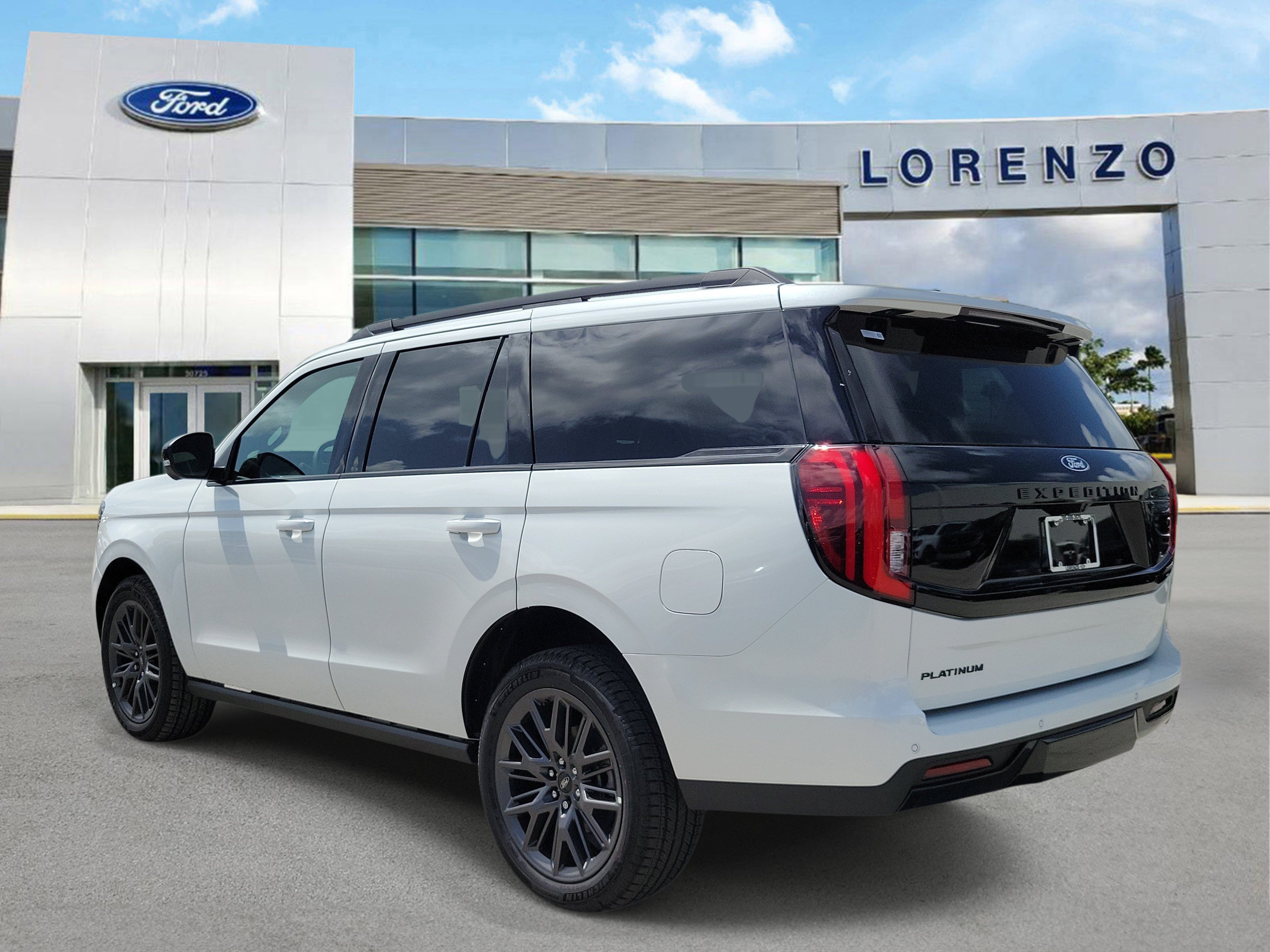 New 2027 Ford Expedition Platinum w/ Stealth Appearance Package RWD image 6