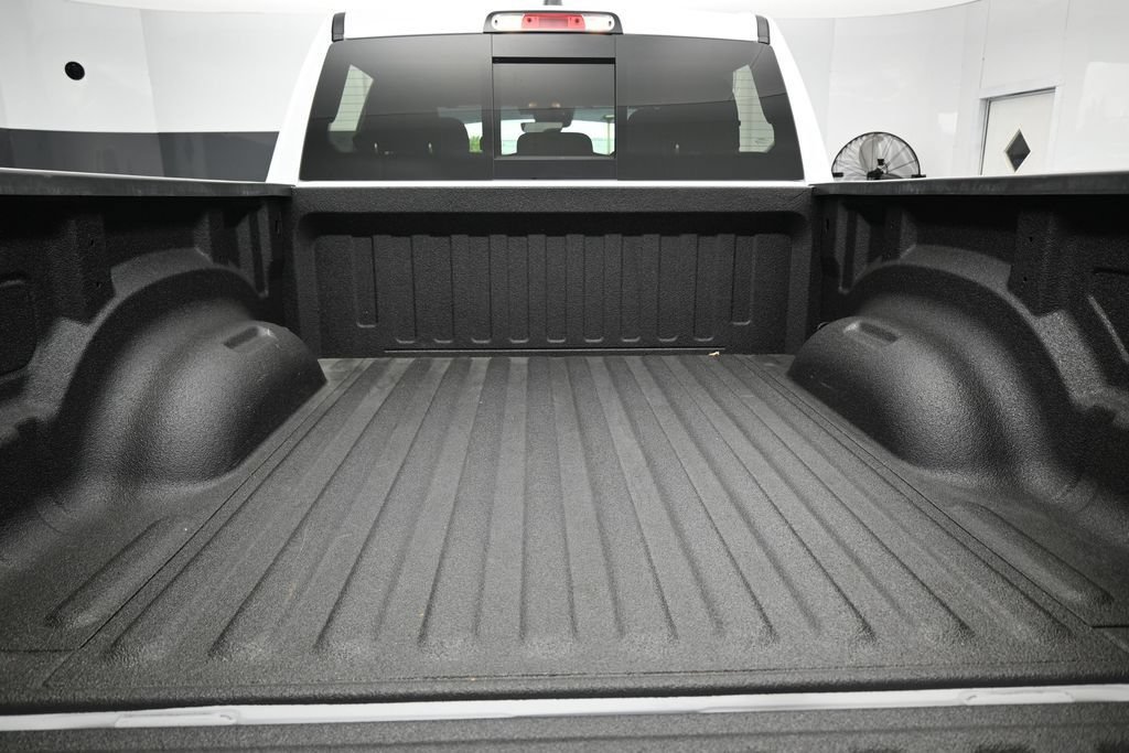 Used 2025 RAM 1500 Big Horn AWD/4WD image 33