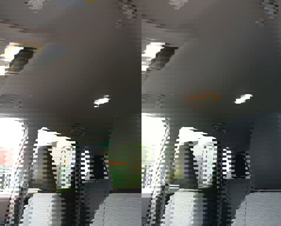 Used 2023 Nissan Rogue SV image 6