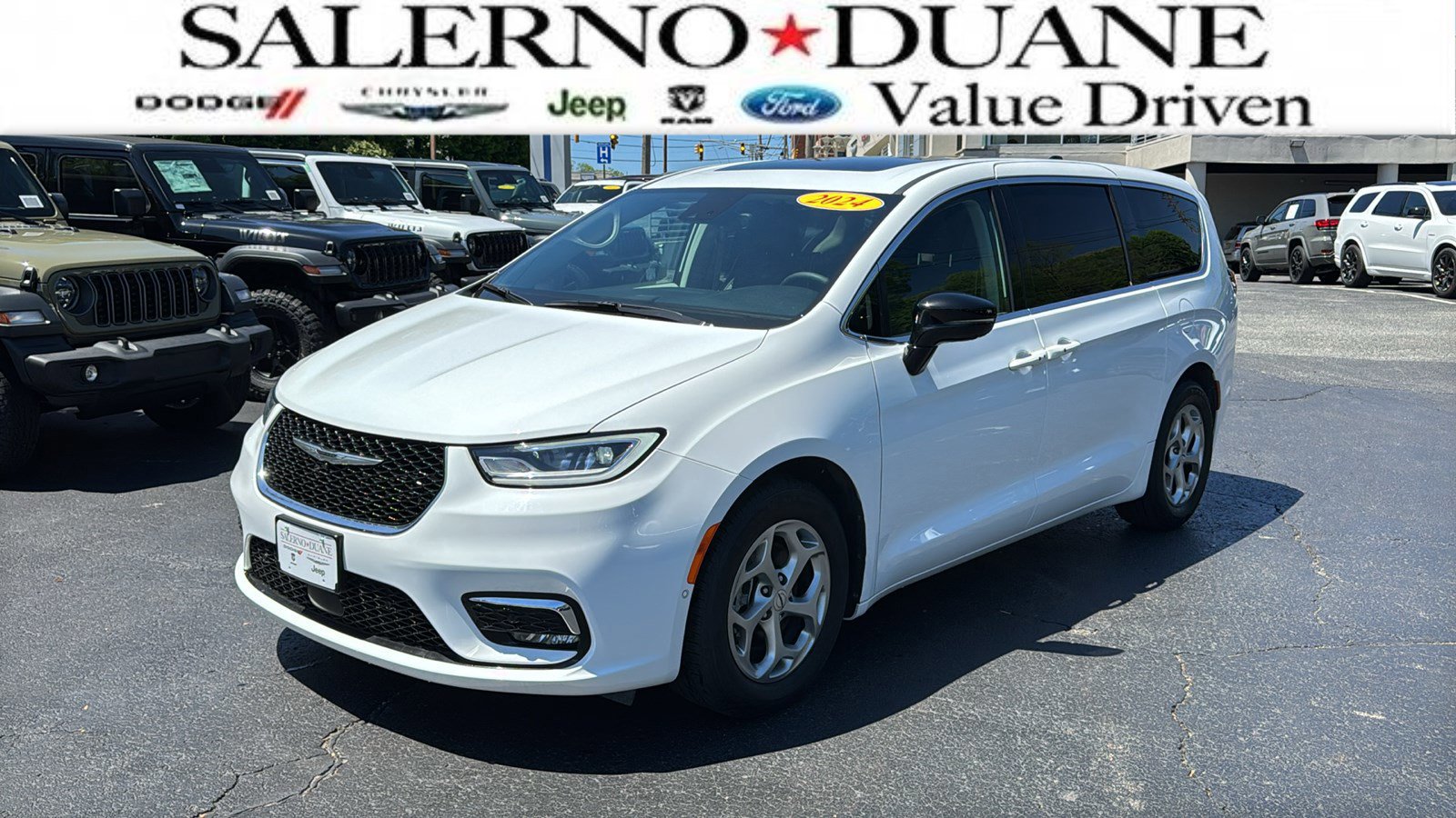 Certified 2024 Chrysler Pacifica Limited