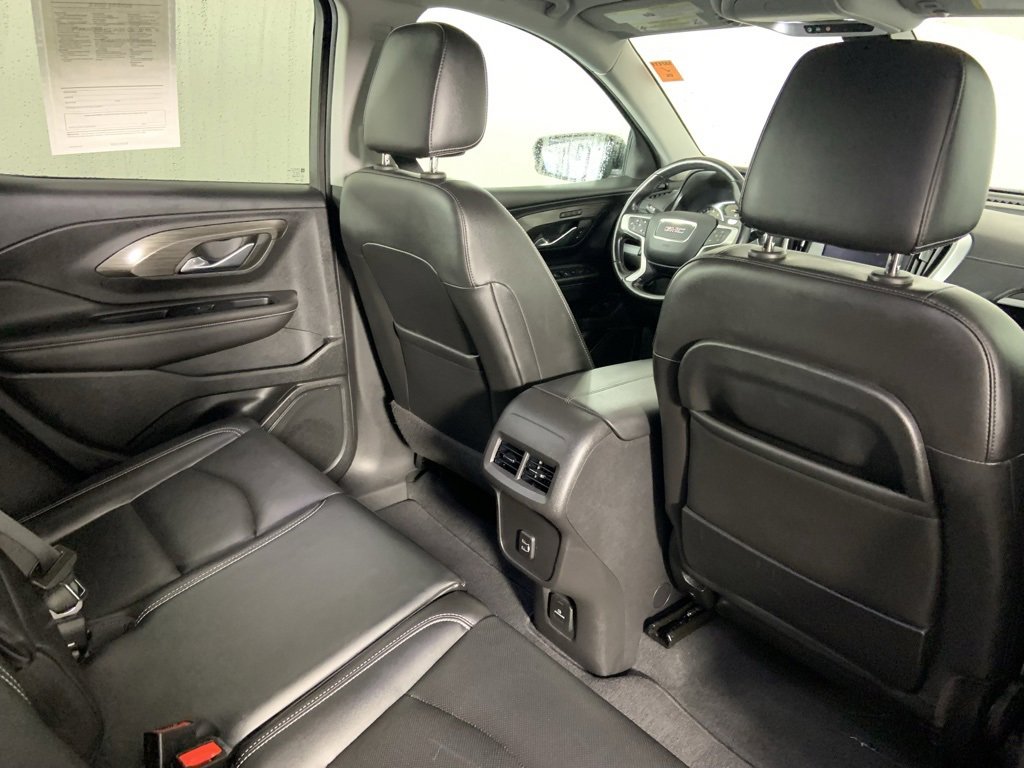 Used 2022 GMC Terrain SLT image 26
