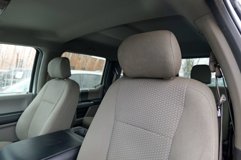Used 2019 Ford F150 XLT w/ Equipment Group 302A Luxury AWD/4WD image 24
