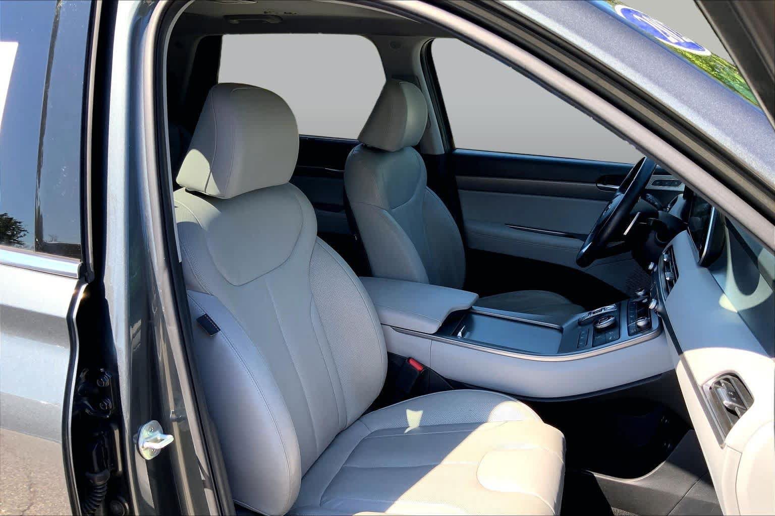 Used 2022 Hyundai Palisade SEL w/ Premium Package AWD/4WD image 8