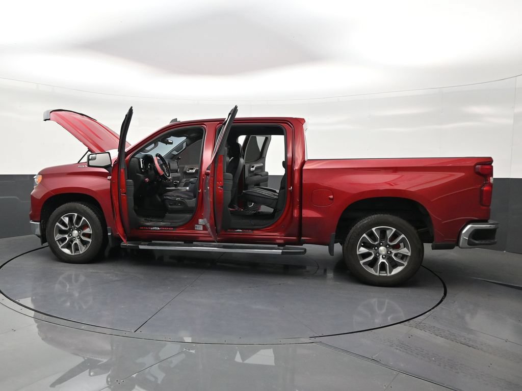 Used 2022 Chevrolet Silverado 1500 LT RWD image 30