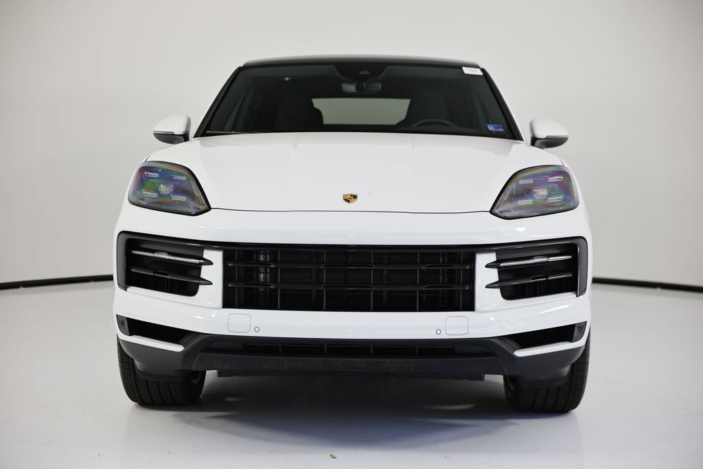 Used 2024 Porsche Cayenne Coupe AWD/4WD image 9