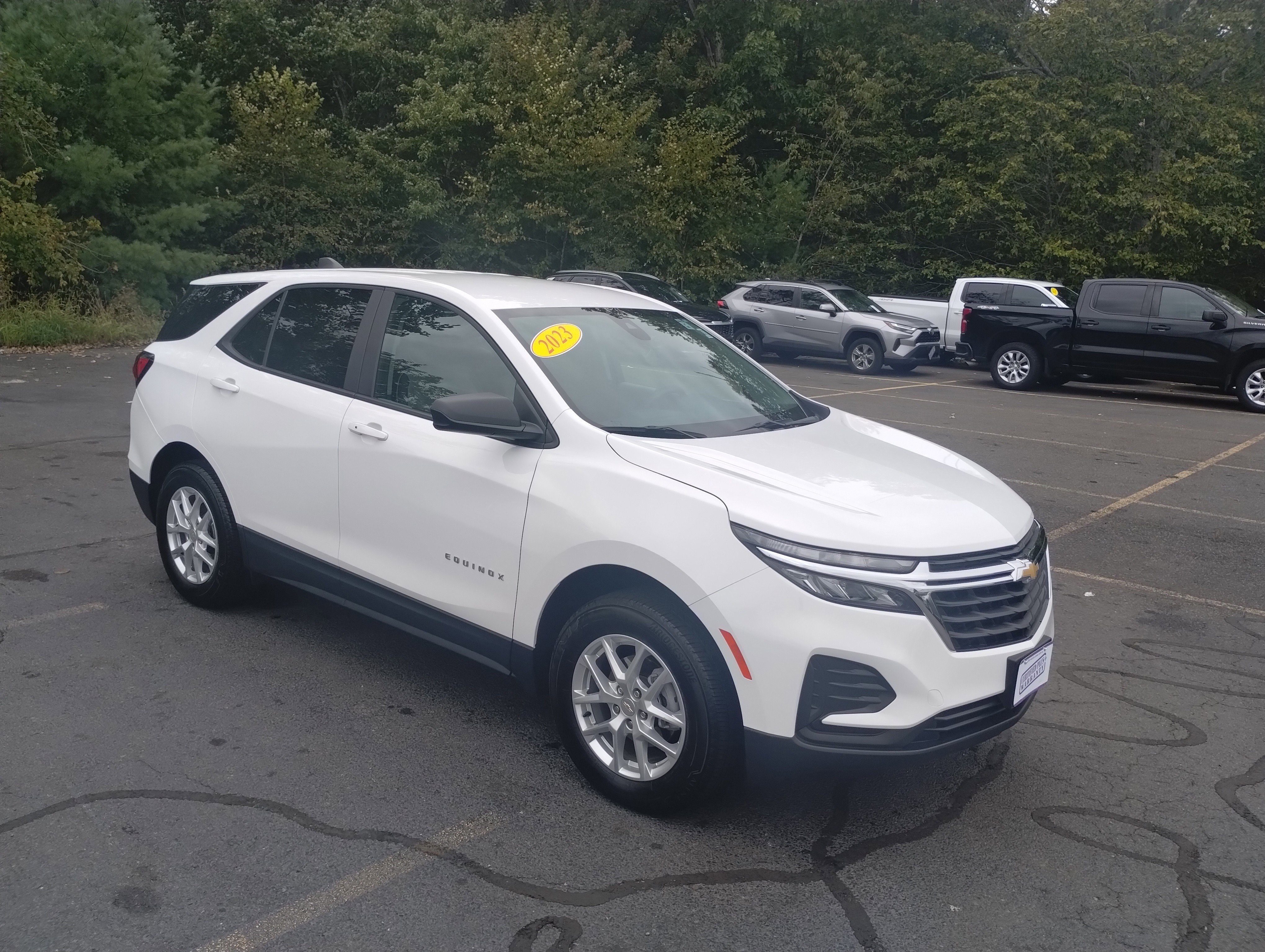 Used 2023 Chevrolet Equinox LS w/ LS Convenience Package