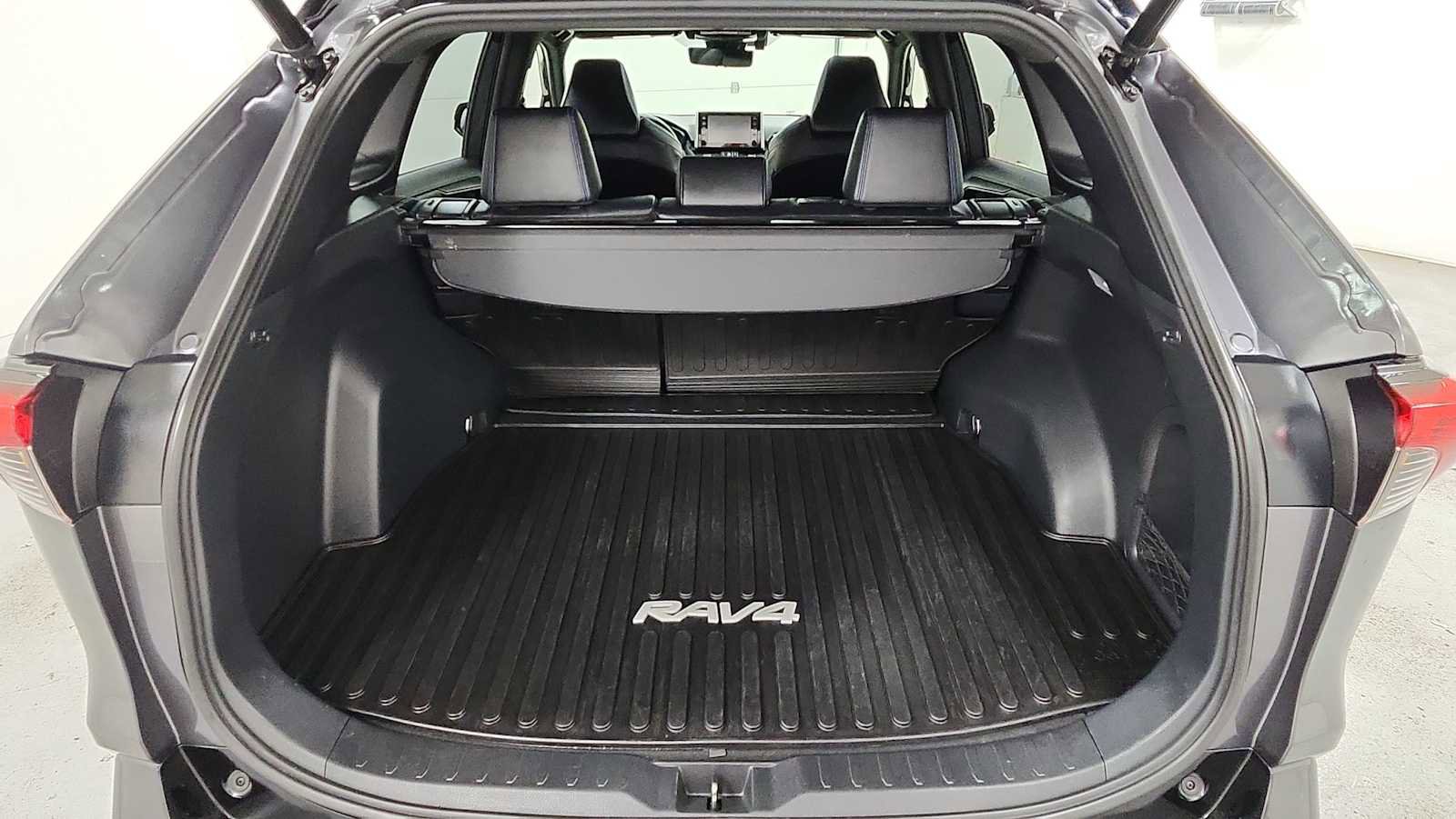 Certified 2020 Toyota RAV4 XSE w/ XSE Grade Weather Package image 28