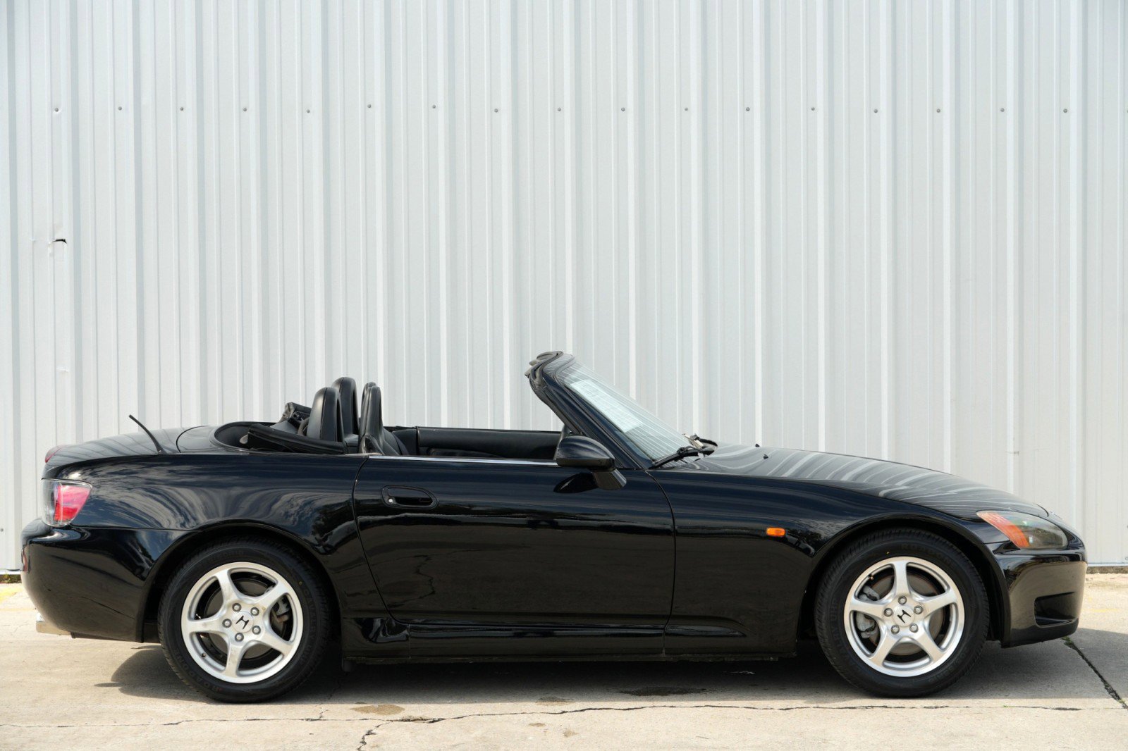Used 2001 Honda S2000 image 35