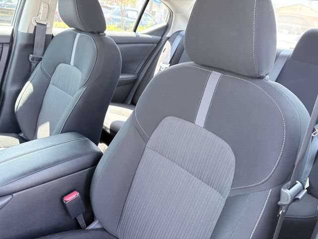 Used 2025 Nissan Sentra SV FWD image 11