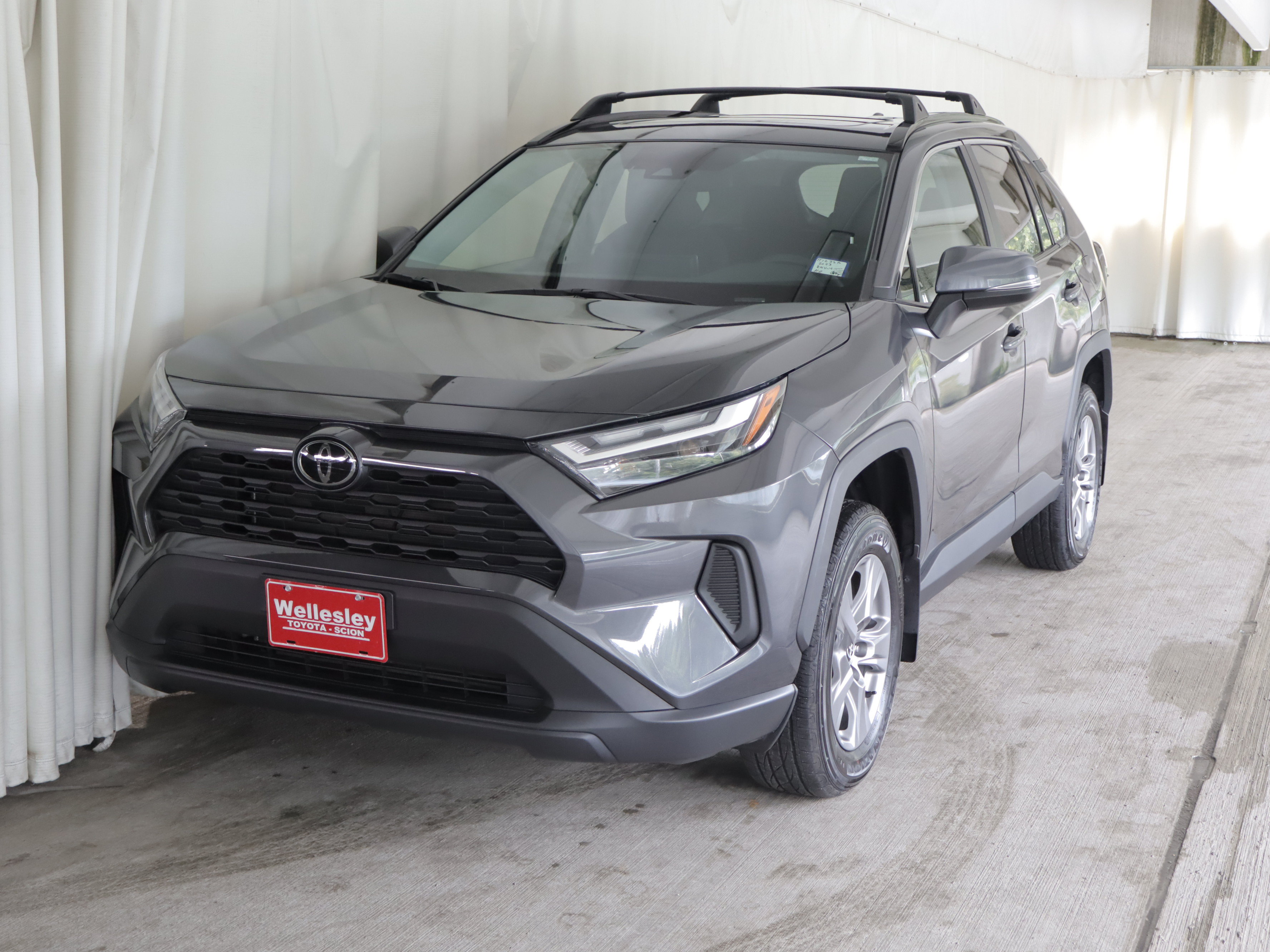 Used 2023 Toyota RAV4 XLE w/ Convenience Package AWD/4WD image 24