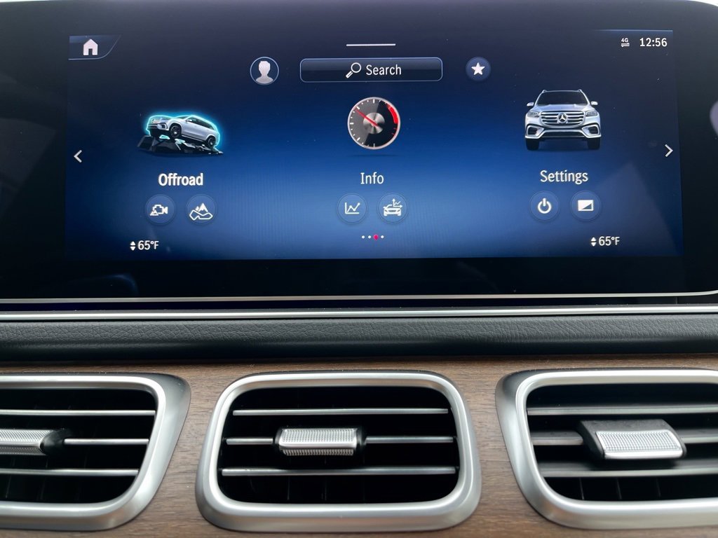 Used 2025 Mercedes-Benz GLS 450 4MATIC image 30