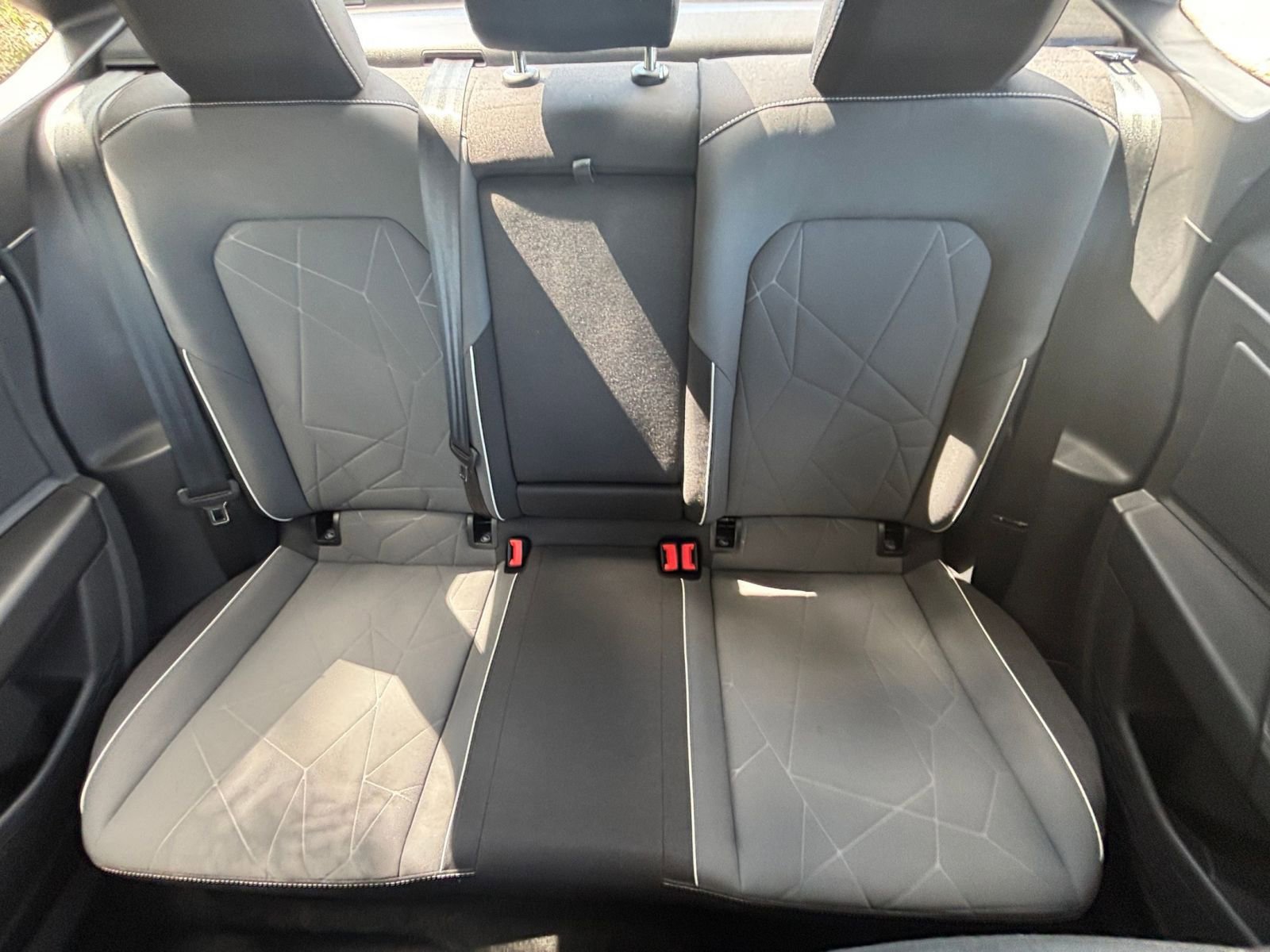 Used 2025 Volkswagen Jetta Sport image 38