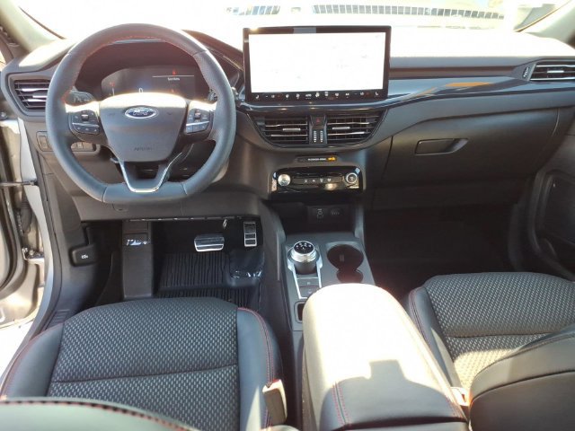Used 2024 Ford Escape ST-Line w/ Tech Pack #1 AWD/4WD image 17