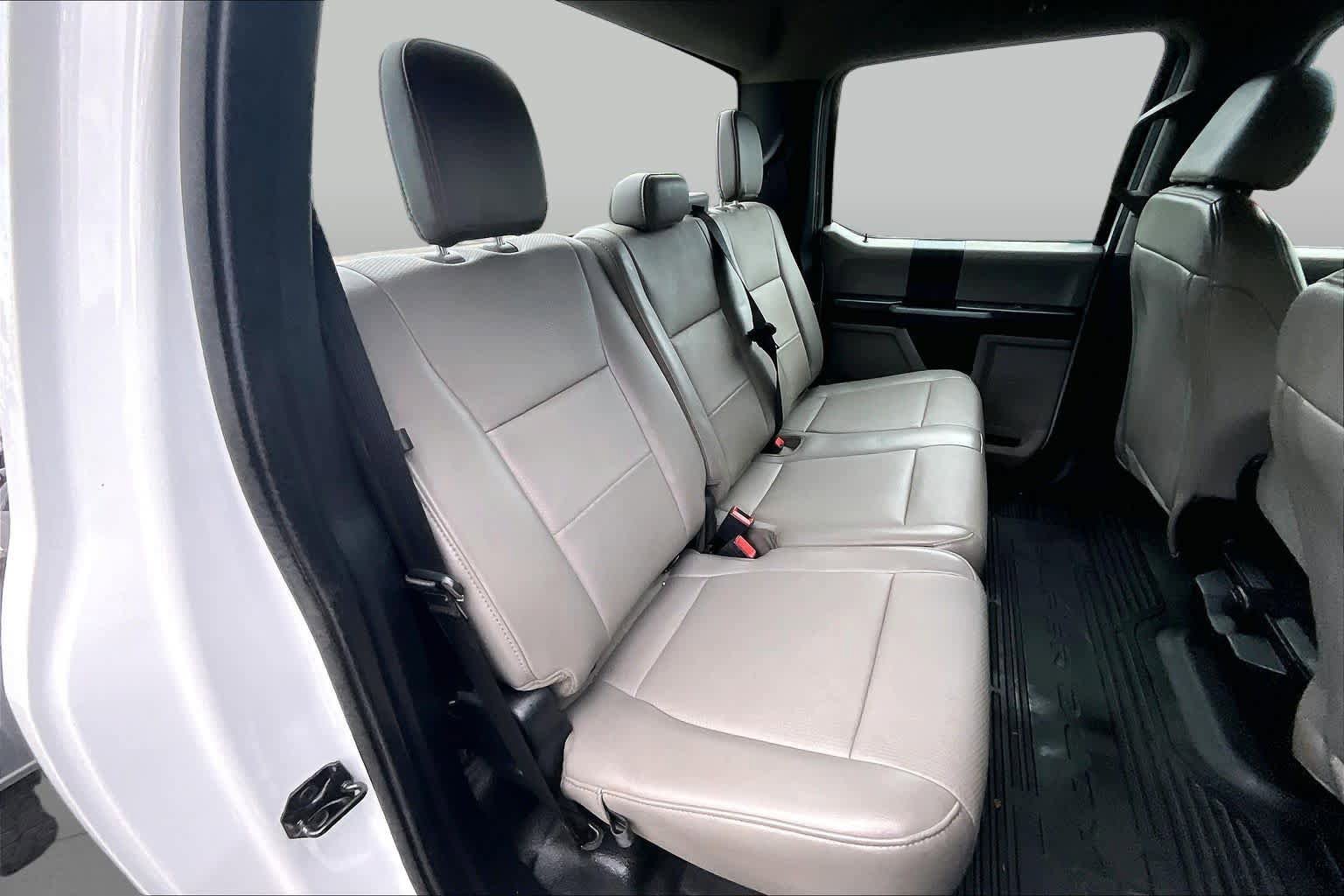Used 2020 Ford F350 XL w/ Power Equipment Group AWD/4WD image 19