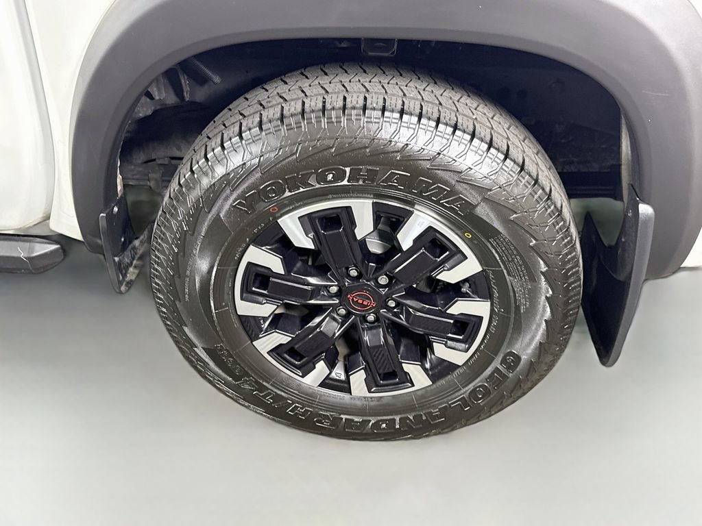 Used 2022 Nissan Frontier PRO-4X AWD/4WD image 36