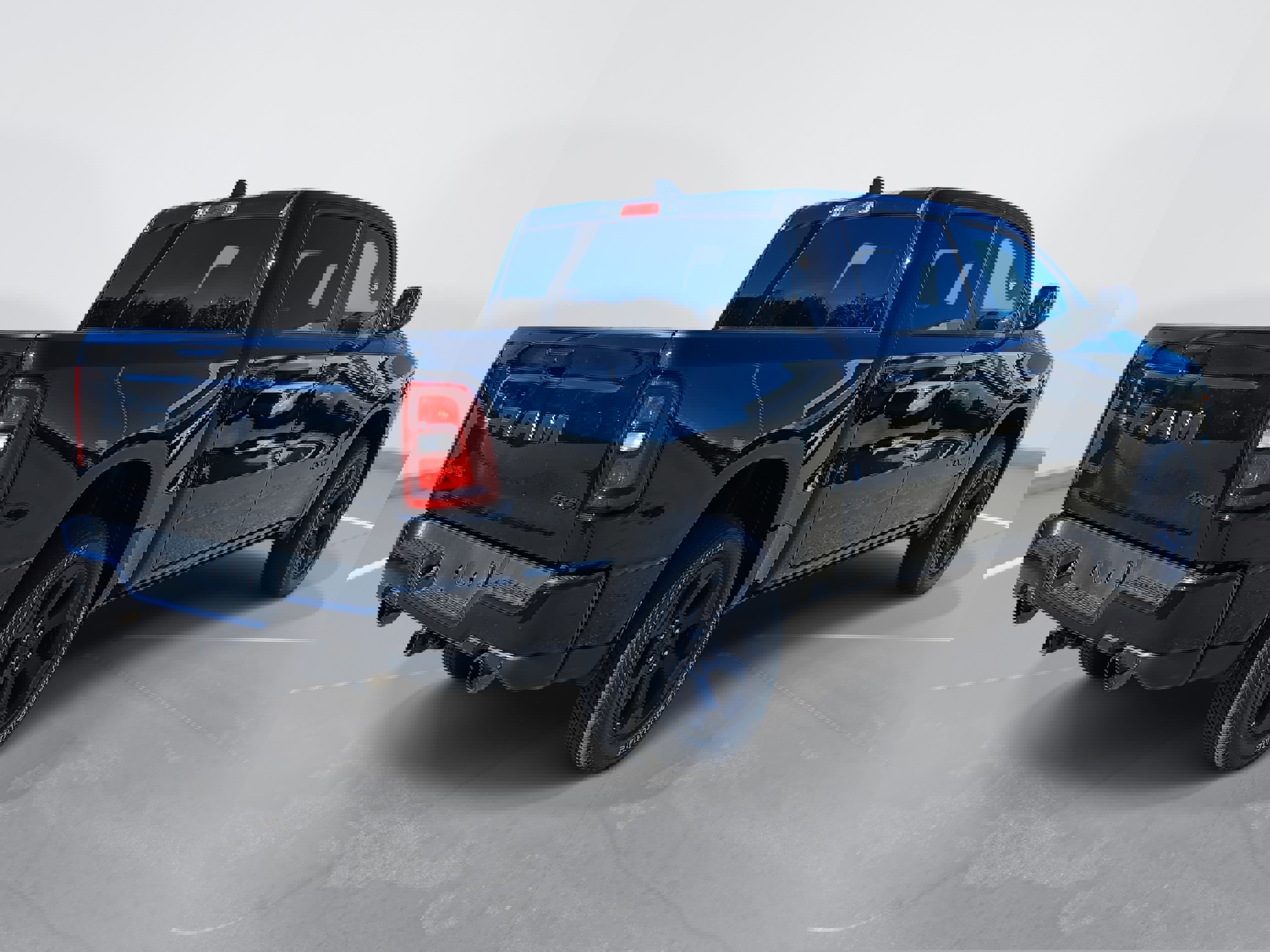 Used 2026 RAM 1500 Big Horn w/ Night Edition image 5