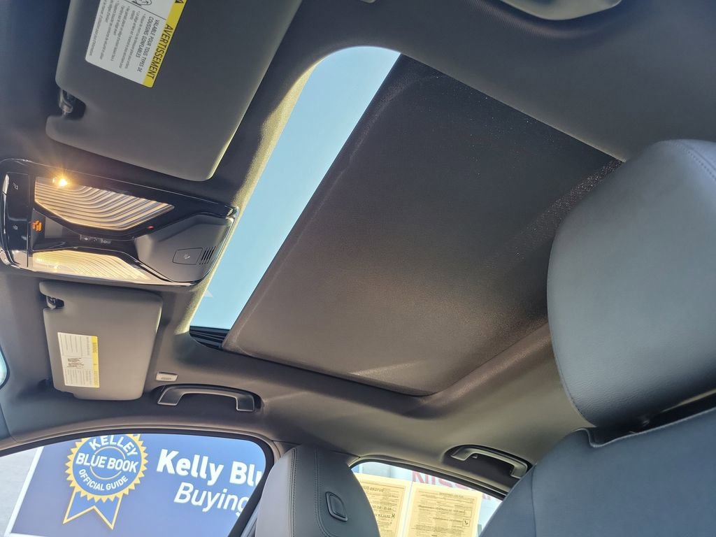 Used 2020 BMW 330i xDrive 330i xDrive w/ Premium Package image 17