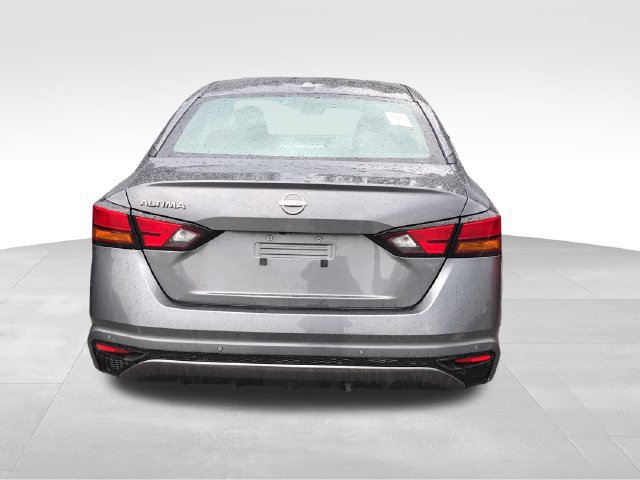 Used 2025 Nissan Altima 2.5 SV FWD image 34