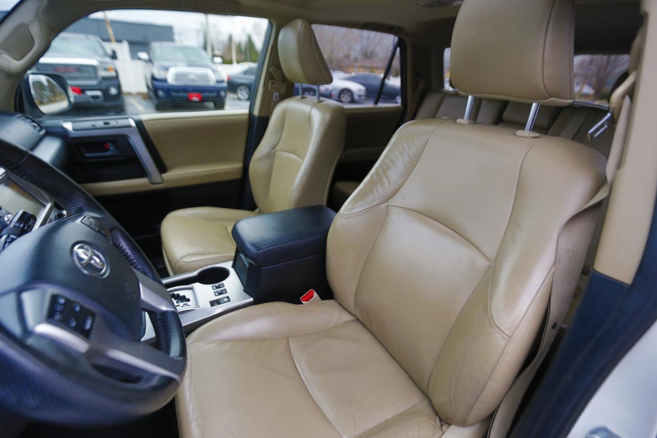 Used 2013 Toyota 4Runner Limited AWD/4WD image 5