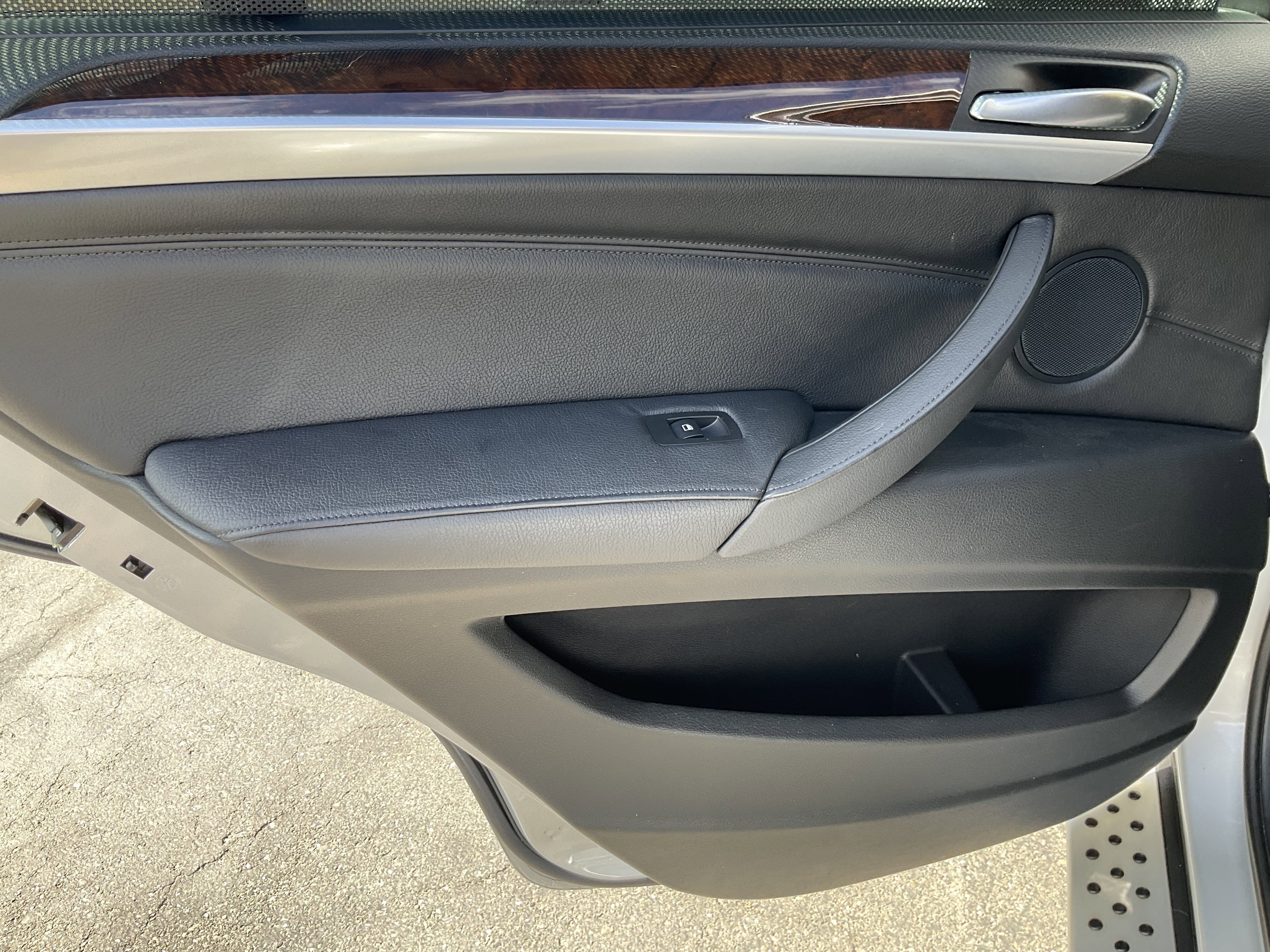 Used 2009 BMW X5 xDrive30i image 37