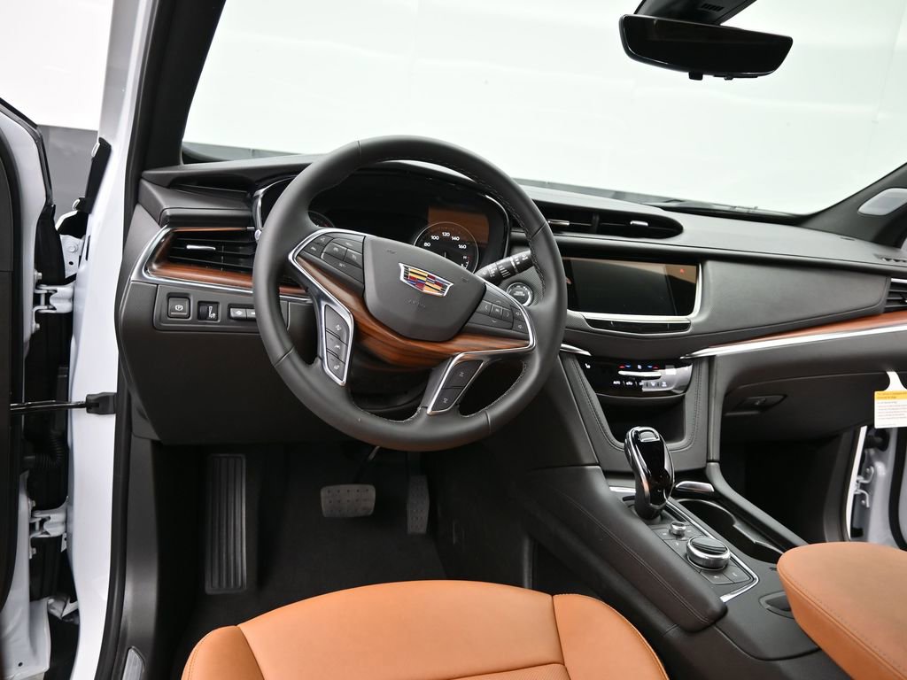 New 2026 Cadillac XT5 Premium Luxury AWD/4WD image 11