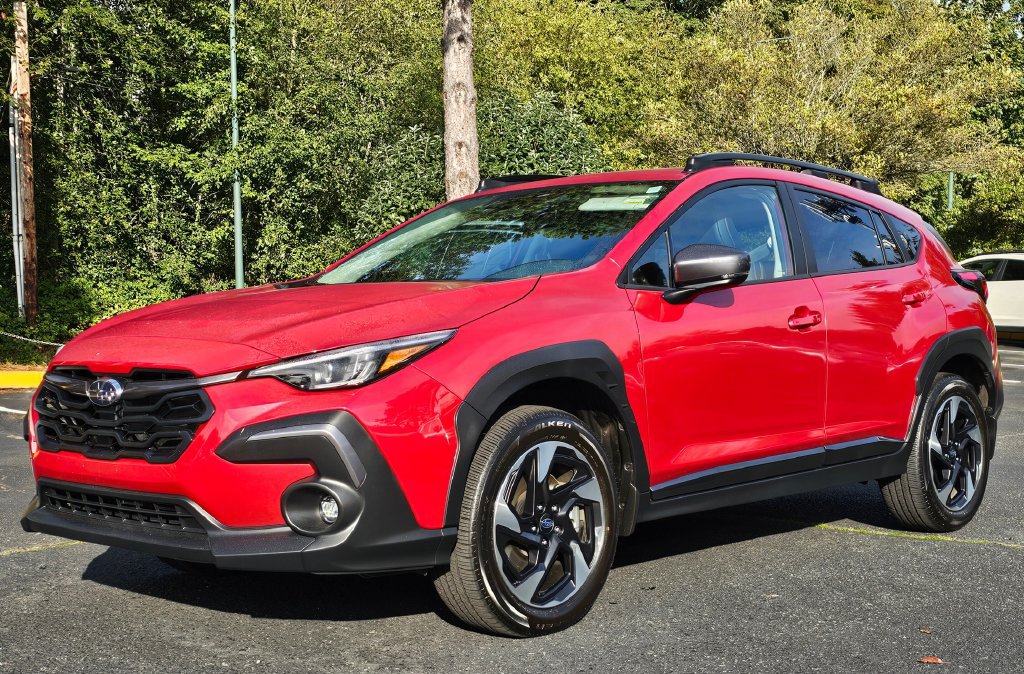 Certified 2024 Subaru Crosstrek 2.5i Limited w/ Crosstrek Mirror Package AWD/4WD image 3