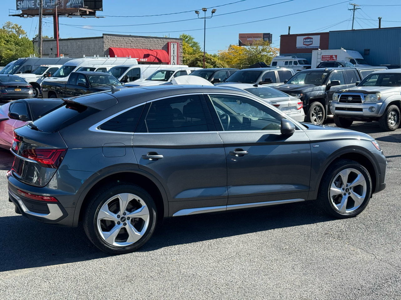 Used 2021 Audi Q5 Prestige image 8
