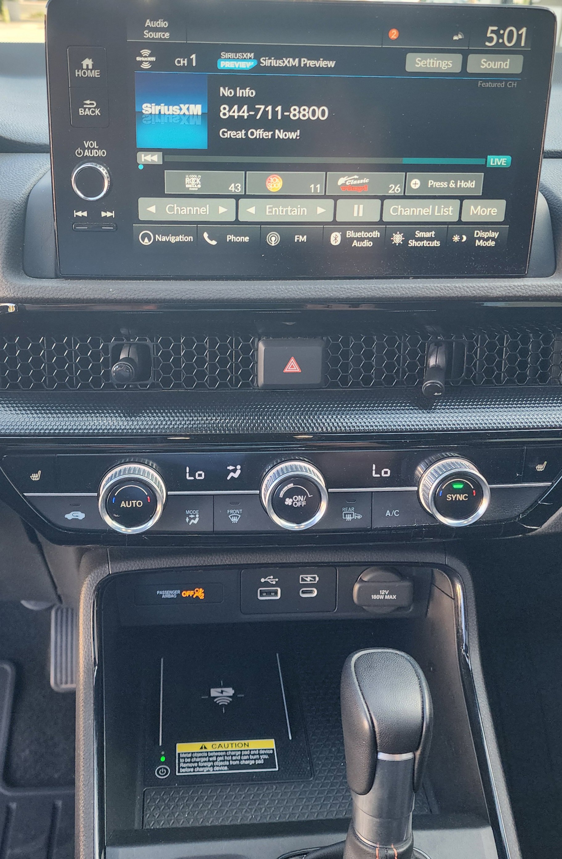 Used 2024 Honda CR-V Sport Touring image 9