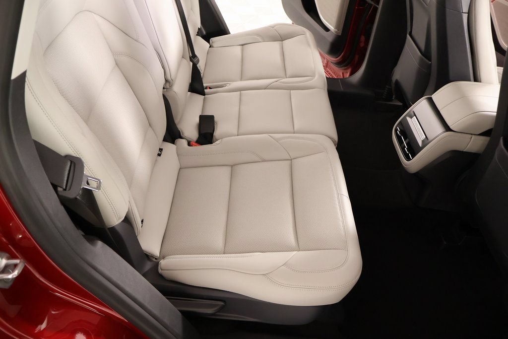 New 2026 Lincoln Nautilus Premier w/ Jet Appearance Package AWD/4WD image 14