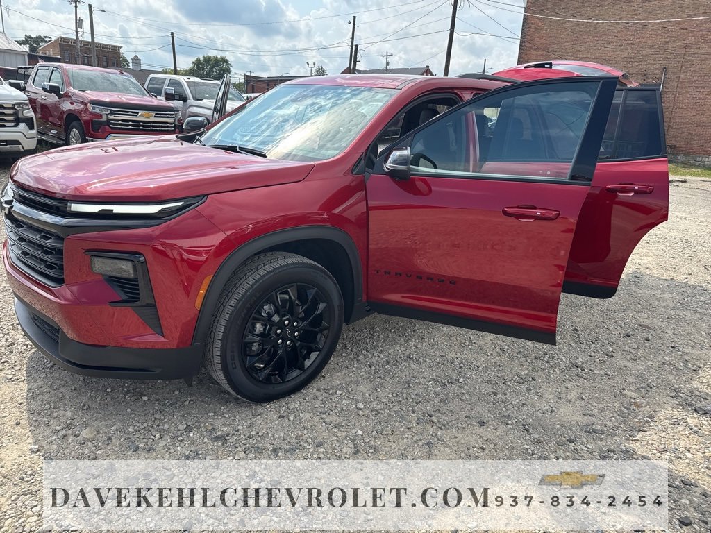Certified 2024 Chevrolet Traverse LT w/ Midnight/Sport Edition image 24