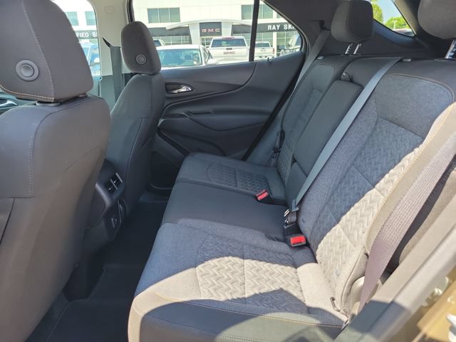 Used 2024 Chevrolet Equinox LT AWD/4WD image 11