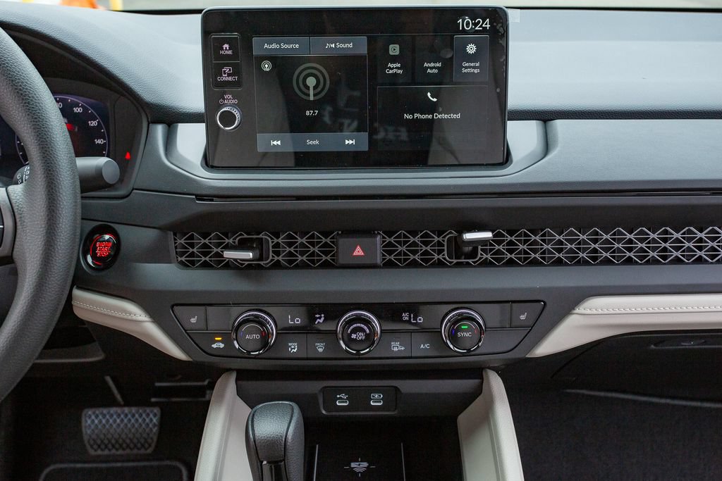 New 2026 Honda Accord SE image 18