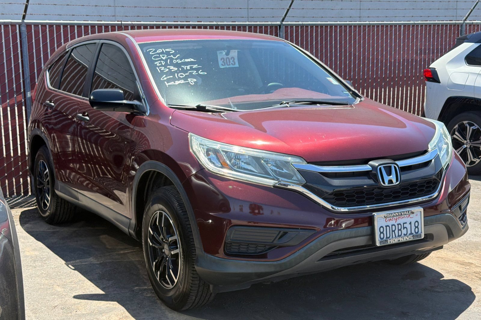 Used 2015 Honda CR-V LX image 2