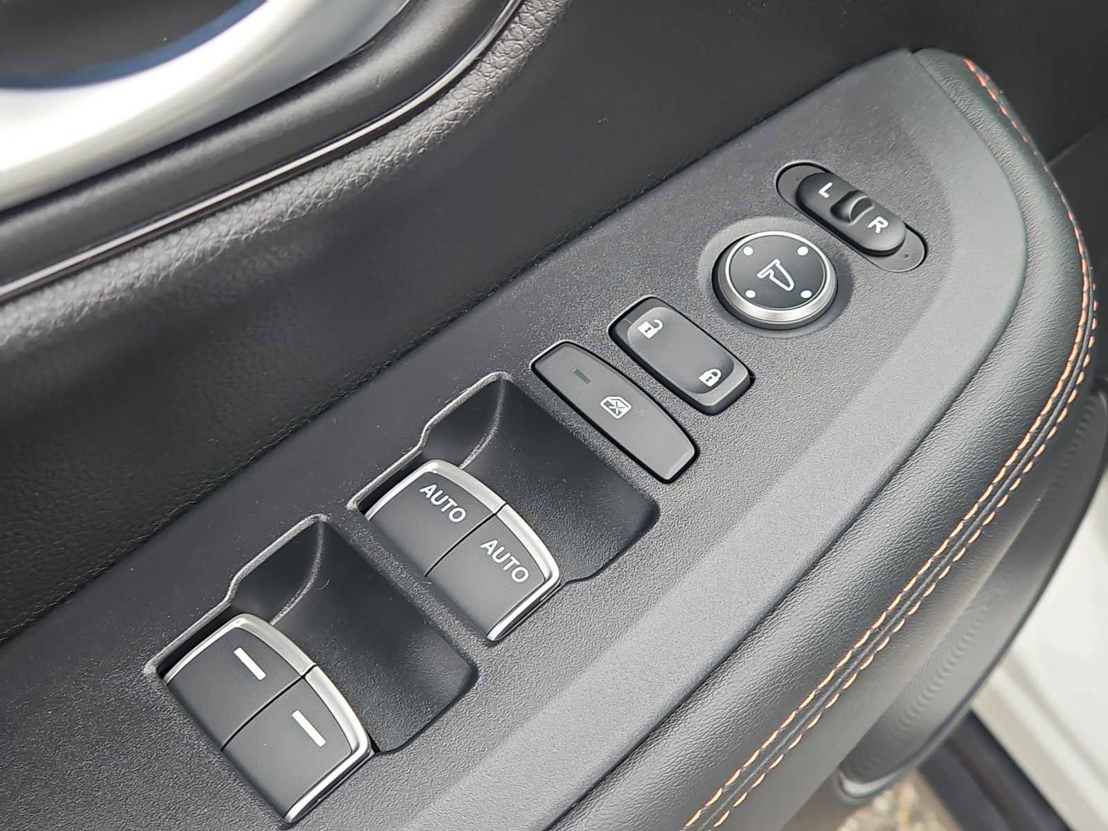 Used 2026 Honda HR-V Sport image 13