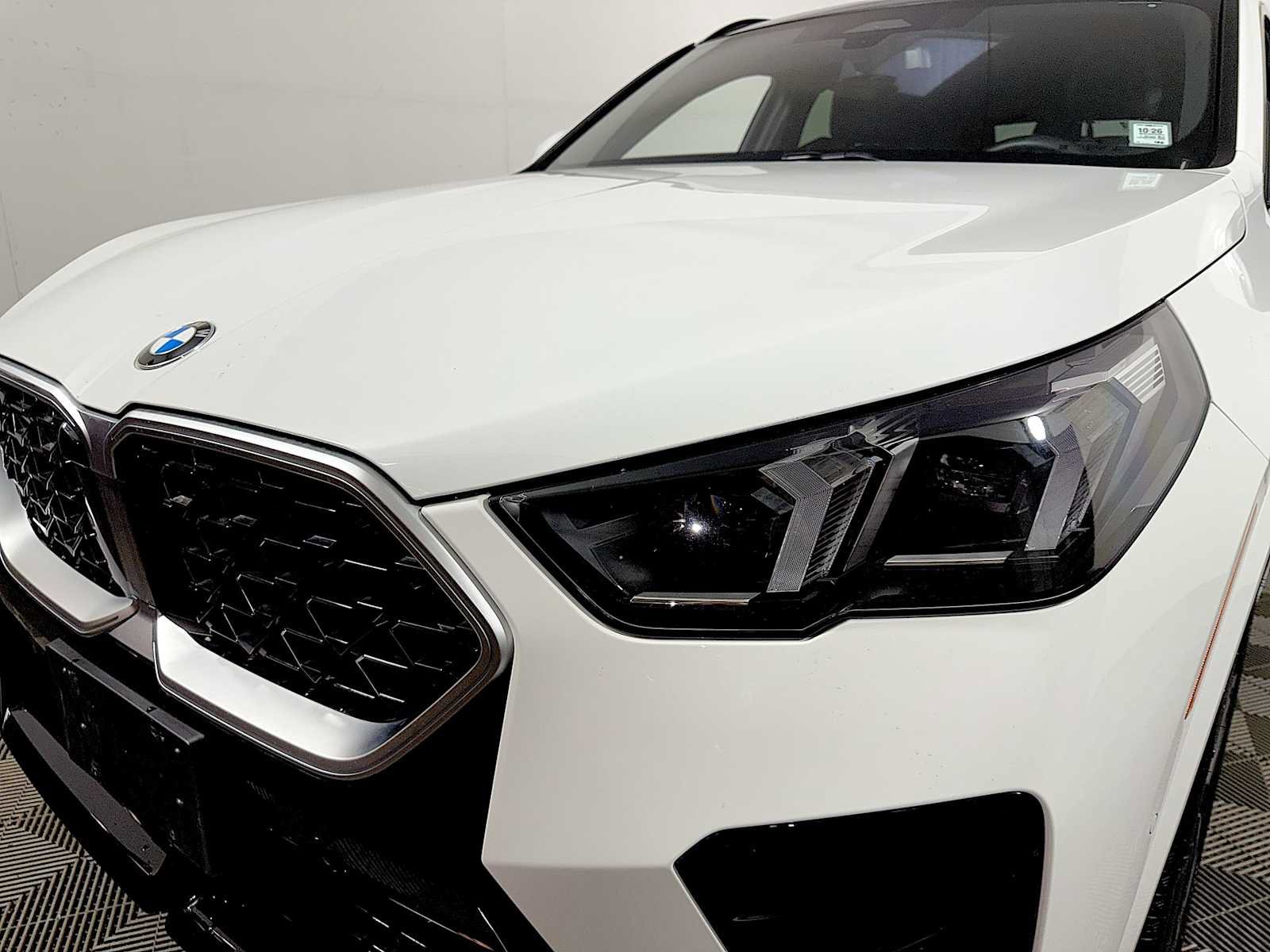Used 2026 BMW X2 xDrive28i w/ M Sport Package AWD/4WD image 26