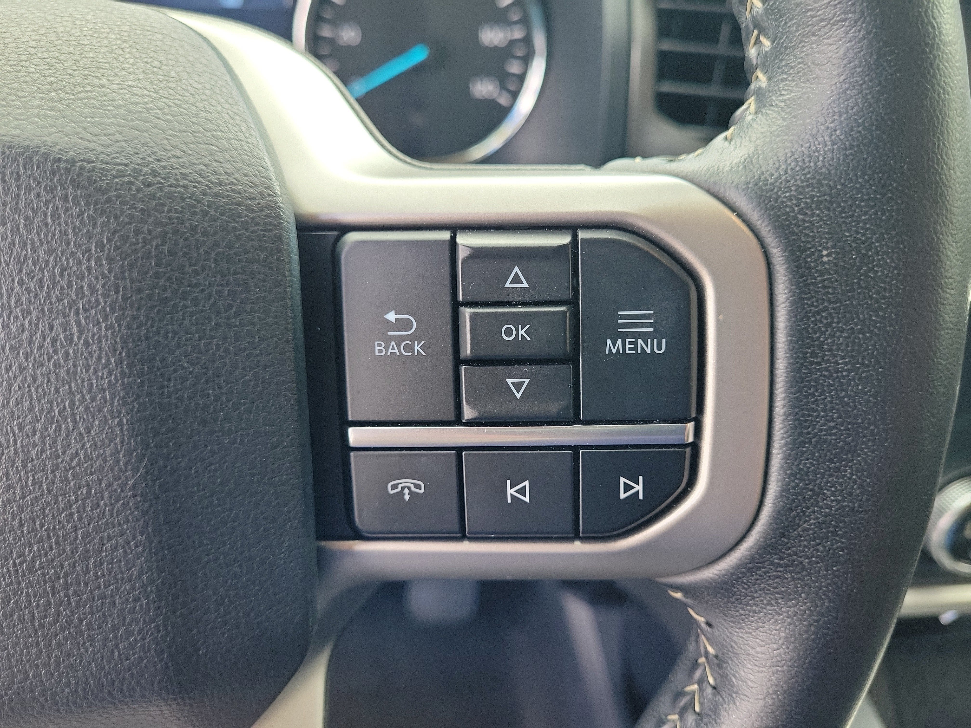 Used 2024 Ford Expedition XLT RWD image 21