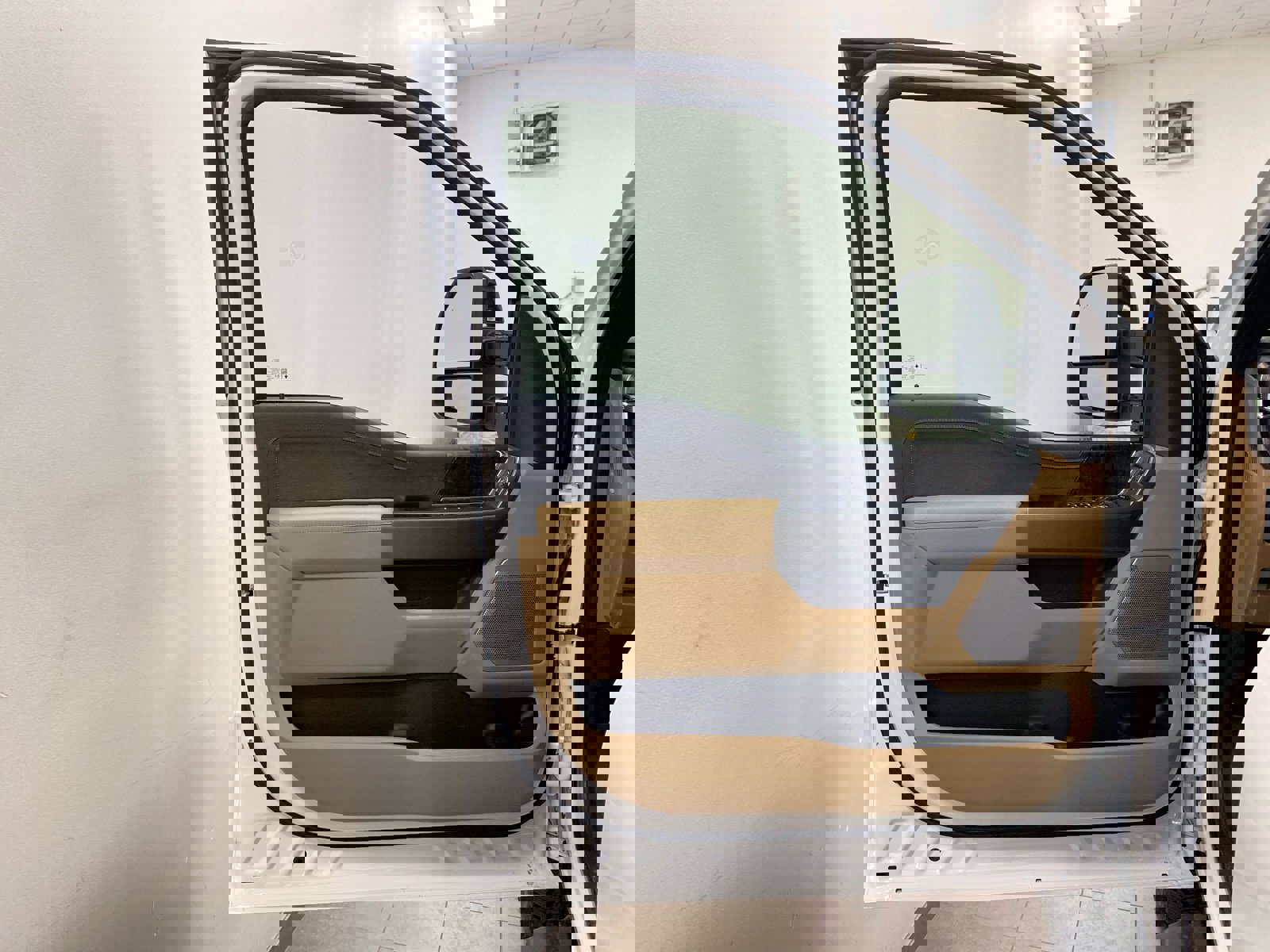 New 2026 Ford F350 Lariat w/ Black Appearance Package image 22