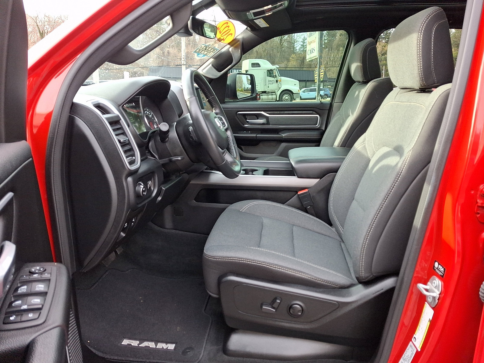 Certified 2022 RAM 1500 Big Horn image 15