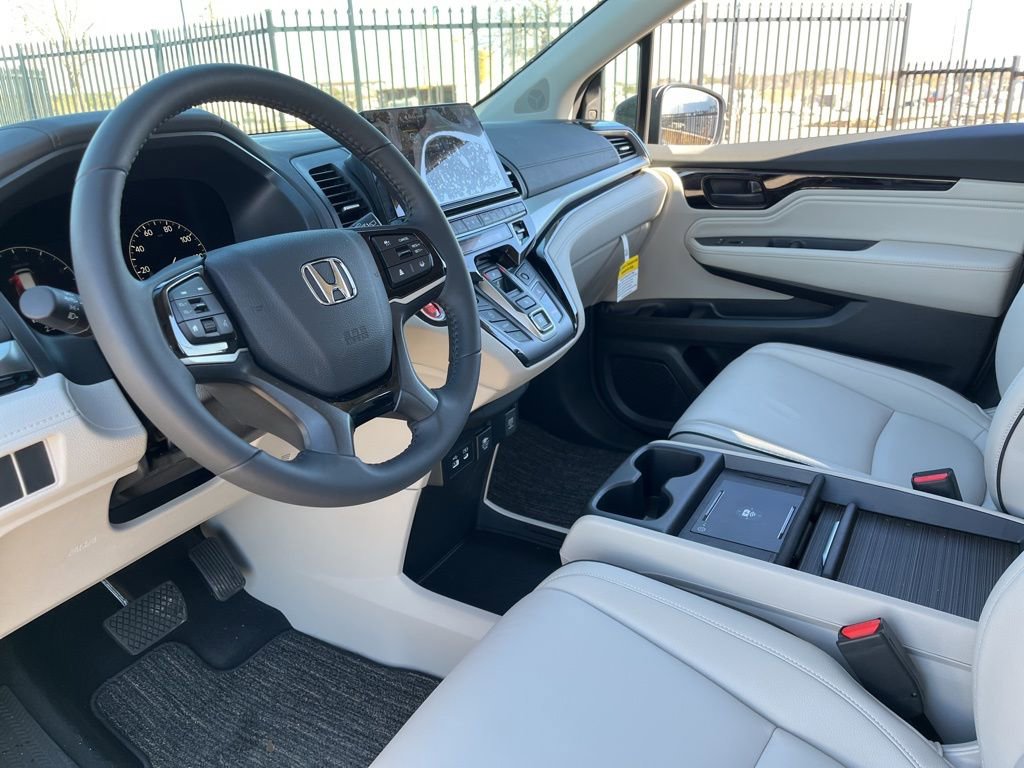 Certified 2026 Honda Odyssey Touring image 20