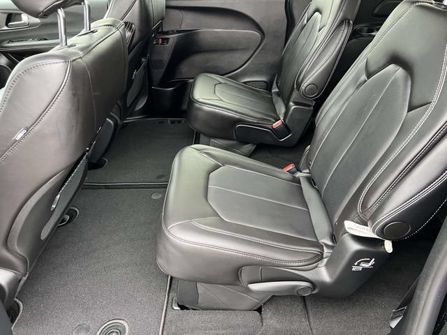 New 2026 Chrysler Pacifica Select w/ S Appearance Package AWD/4WD image 26