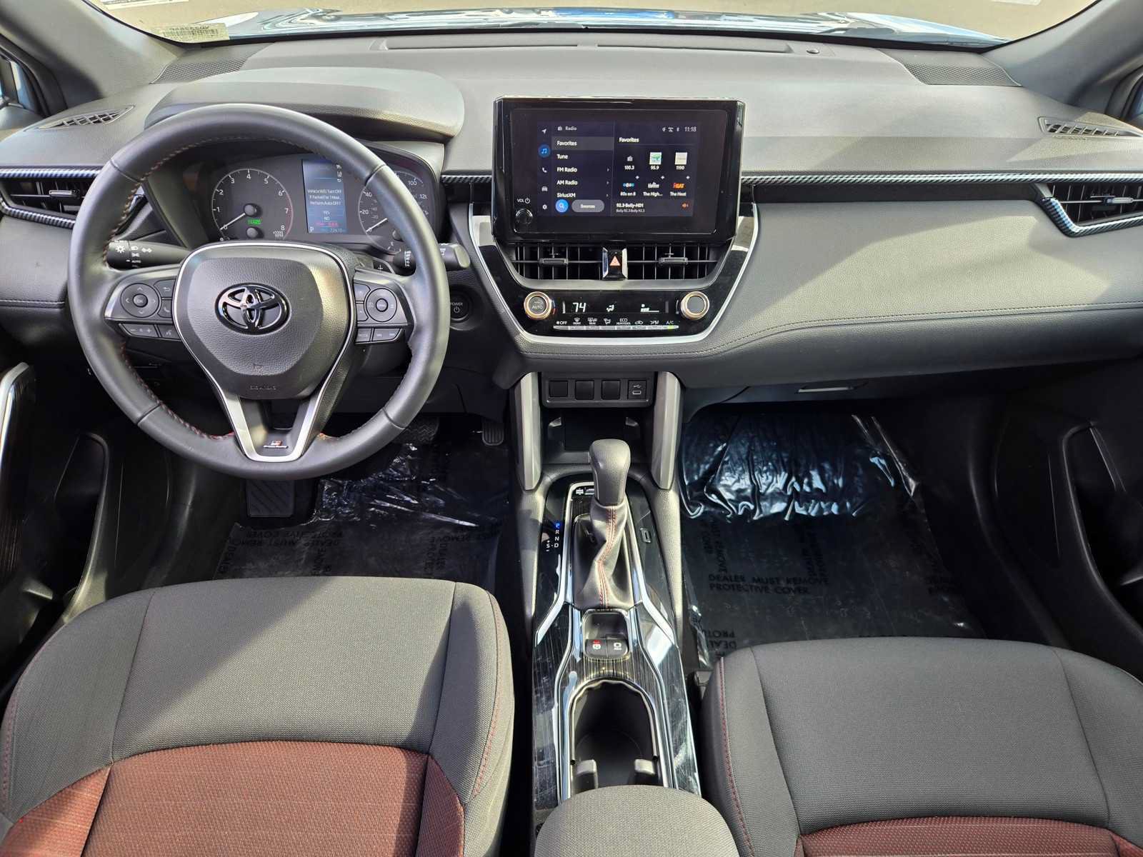 Used 2024 Toyota Corolla Cross AWD Hybrid image 13